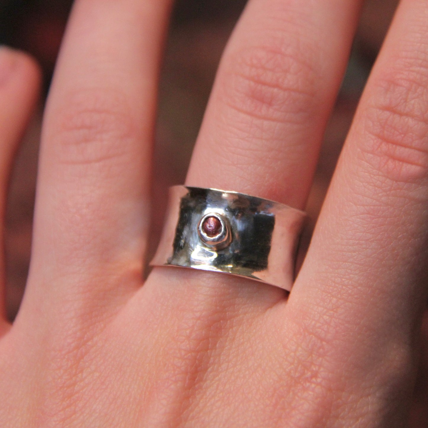 Pearl band