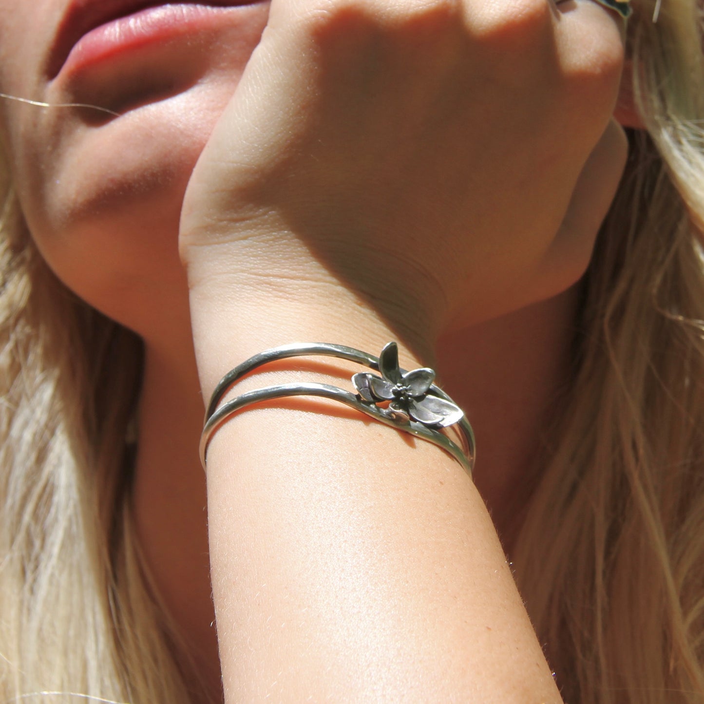 Lilly cuff
