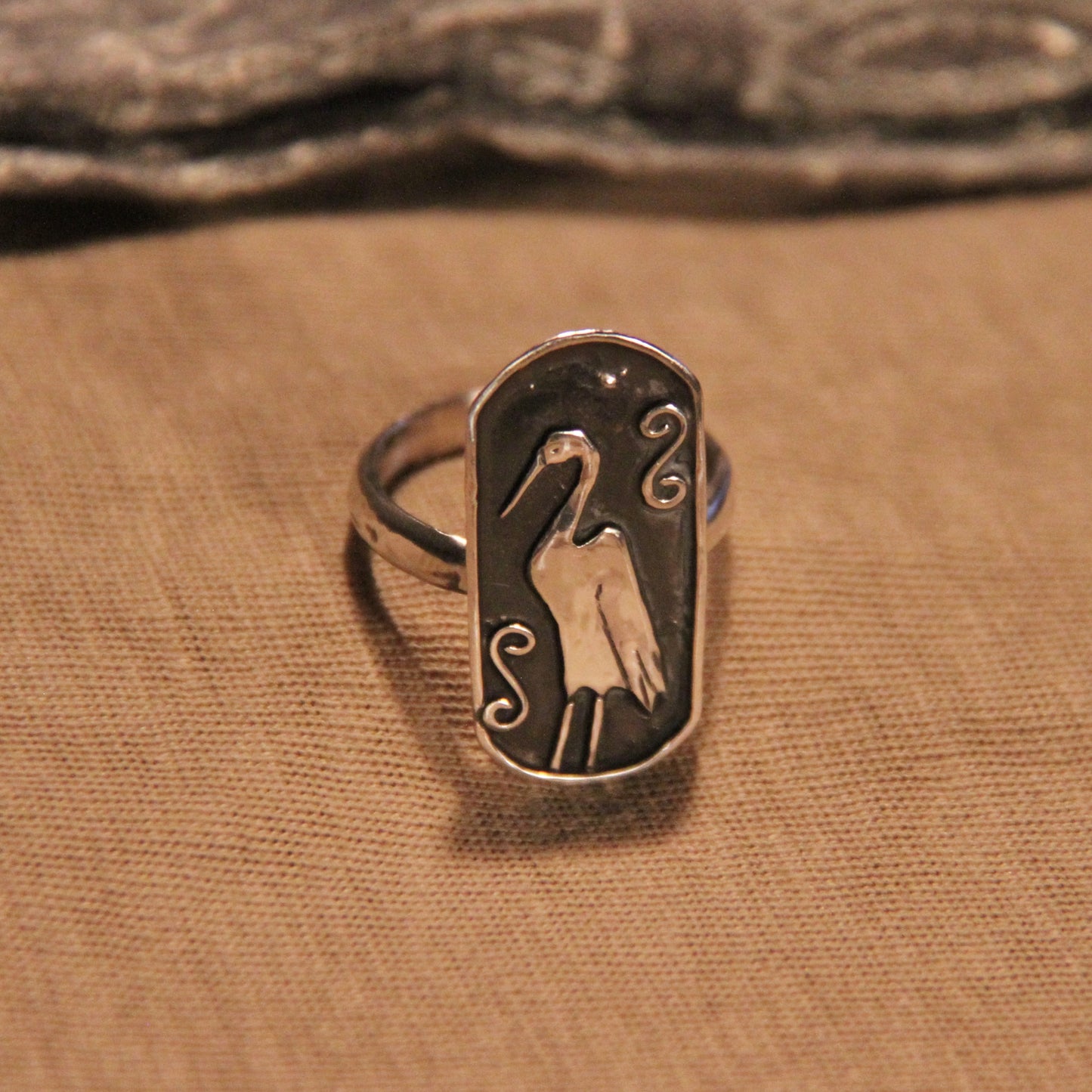 Sitting Crane Ring