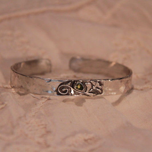 Peridot Ivy Cuff